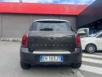 Usata Mini Cooper Countryman 122 CV (89 kW) 2011 Bicolore SUV