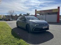 Usata VW Golf VIII R-line 150 CV (110 kW) 2023 Grigio Berlina
