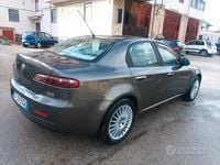 Usata Alfa Romeo 159 Distinctive 149 CV (109 kW) 2006 Grigio Berlina