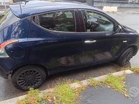 Usata Lancia Ypsilon Silver 80 CV (58 kW) 2022 Blu Utilitaria