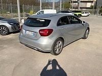 Usata Mercedes A180 109 CV (80 kW) 2017 Grigio Utilitaria