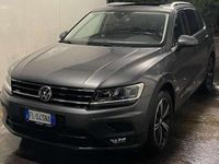 Usata VW Tiguan Business 116 CV (85 kW) 2017 Grigio SUV