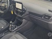 Usata Ford Fiesta Active 85 CV (62 kW) 2019 Bianco Utilitaria