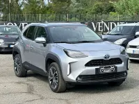 Usata Toyota Yaris Cross 92 CV (67 kW) 2022 Argento SUV