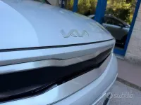Usata Kia Stonic 84 CV (61 kW) 2022 Grigio SUV
