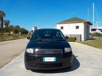 Usata Audi A2 Comfort 74 CV (54 kW) 2005 Argento Utilitaria