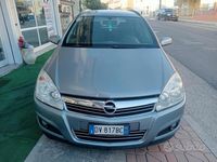 usata Opel Astra 1.9 CDTI 120CV Station Wagon aut. Enjoy