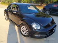 Usata VW Beetle 105 CV (77 kW) 2012 Nero Utilitaria