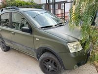 Usado Fiat Panda 4x4 69 CV (50 kW) 2006 Verde Utilitario
