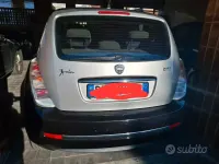Usata Lancia Ypsilon 69 CV (50 kW) 2007 Nero Utilitaria