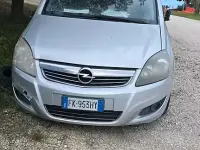 Usata Opel Zafira 101 CV (74 kW) 2010 Monovolume