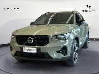 Nuova Volvo XC40 Ultra 163 CV (119 kW) 2026 Verde SUV
