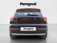 Usata Volvo XC40 Momentum 150 CV (110 kW) 2019 Nero SUV