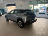 Usata Peugeot 2008 Active 110 CV (80 kW) 2021 Grigio SUV
