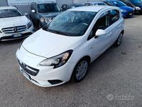 Usata Opel Corsa 90 CV (66 kW) 2016 Bianco Berlina