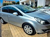 Usata Opel Corsa Cosmo 95 CV (69 kW) 2010 Grigio Utilitaria