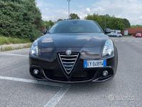 usata Alfa Romeo Giulietta fari led xeno cruise