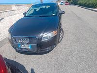 Usado Audi A4 143 CV (105 kW) 2008 Gris Berlina