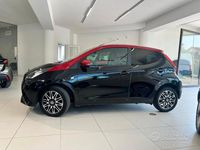 Usata Toyota Aygo Connect Style 72 CV (52 kW) 2021 Nero Utilitaria