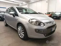 Usata Fiat Punto Evo Emotion 95 CV (69 kW) 2011 Argento Utilitaria
