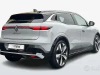 Usata Renault Megane E-Tech Techno 55 kW (75 CV) 2022 Grigio Berlina