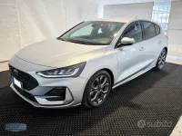Usata Ford Focus ST-Line 116 CV (85 kW) 2025 Grigio Berlina