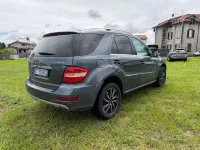 Usata Mercedes ML350 Premium 231 CV (169 kW) 2010 Blu SUV