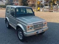 Usata Suzuki Samurai 64 CV (47 kW) 2002 Grigio SUV