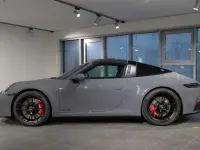 Usata Porsche 992 541 CV (397 kW) 2026 Grigio pastello Utilitaria