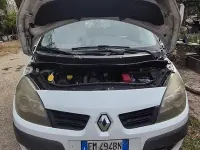 Usata Renault Scenic E-Tech 106 CV (77 kW) 2008 Bianco Monovolume