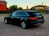 Usado Audi A4 Business 190 CV (139 kW) 2016 Negro Familiar
