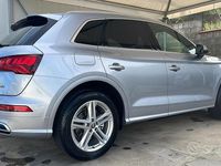 Usata Audi Q5 S-line plus 190 CV (139 kW) 2019 Grigio SUV