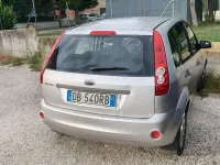 Usata Ford Fiesta 75 CV (55 kW) 2006 Utilitaria