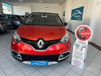 Usata Renault Captur 90 CV (66 kW) 2015 Rosso SUV
