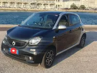 Usata Smart ForFour Prime 71 CV (52 kW) 2015 Nero Utilitaria