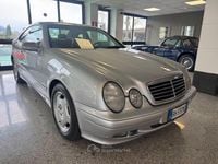 Usata Mercedes CLK200 Elegance 192 CV (141 kW) 2000 Argento Coupé