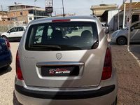 Usata Lancia Musa 95 CV (69 kW) 2006 Grigio Monovolume