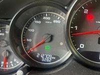 Usata Porsche Cayenne 240 CV (176 kW) 2011 Grigio SUV