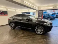 Usata BMW X4 M Sport 190 CV (139 kW) 2022 Nero SUV