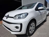 Begagnad VW up! Move 2018 Vit Halvkombi