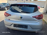 Usata Renault Clio V Evolution 100 CV (73 kW) 2023 Grigio Berlina