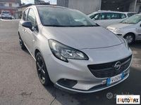 Usata Opel Corsa 70 CV (51 kW) 2019 Argento Berlina