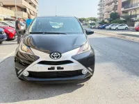 Usata Toyota Aygo X-play 69 CV (50 kW) 2018 Nero Utilitaria