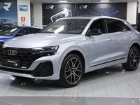 Usata Audi Q8 S-Line 286 CV (210 kW) 2024 Argento satellite SUV