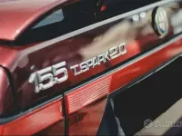 Usata Alfa Romeo 155 141 CV (103 kW) 1992 Rosso Berlina