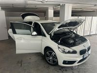 Usata BMW 216 Active Tourer Sport Line 116 CV (85 kW) 2015 Bianco Monovolume