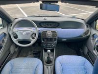 Usata Lancia Ypsilon 60 CV (44 kW) 1999 Blu/azzurro Utilitaria