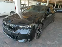 Usata BMW i5 M Sport 105 kW (143 CV) 2026 Nero Station wagon