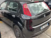 Usata Fiat Grande Punto Dynamic 65 CV (47 kW) 2006 Nero Utilitaria