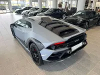 Usata Lamborghini Huracán 610 CV (448 kW) 2024 Grigio Coupé